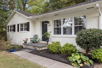 1028 Greenwich St in Raleigh, NC - Building Photo - Building Photo