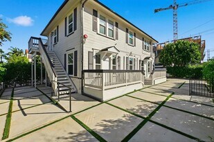 312 Brookes Ave, Unit B2 in San Diego, CA - Building Photo