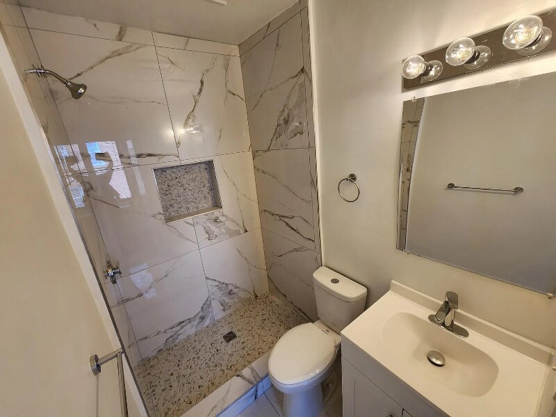 1700 S Charles St-Unit -3RD in Baltimore, MD - Building Photo