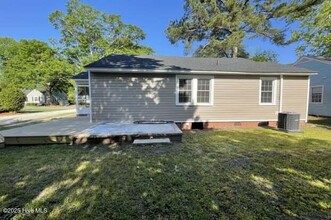 120 N Eastern St in Greenville, NC - Building Photo - Building Photo