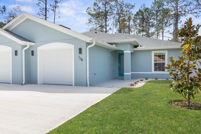 12 Lloret Pl in Palm Coast, FL - Building Photo - Building Photo