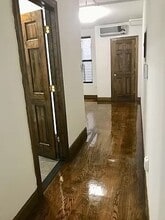 360 W 53rd St, Unit 3 E in New York, NY - Building Photo - Building Photo