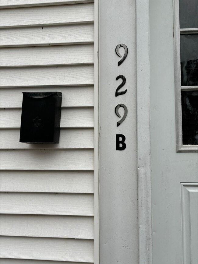 929 Stanley Ave in Evansville, IN - Building Photo - Building Photo
