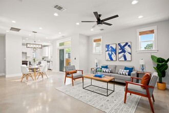 1809 Chestnut Ave in Austin, TX - Building Photo - Building Photo