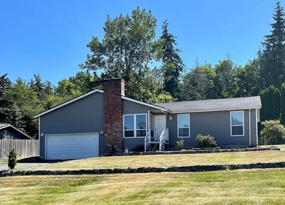 827 32nd St in Bellingham, WA - Building Photo