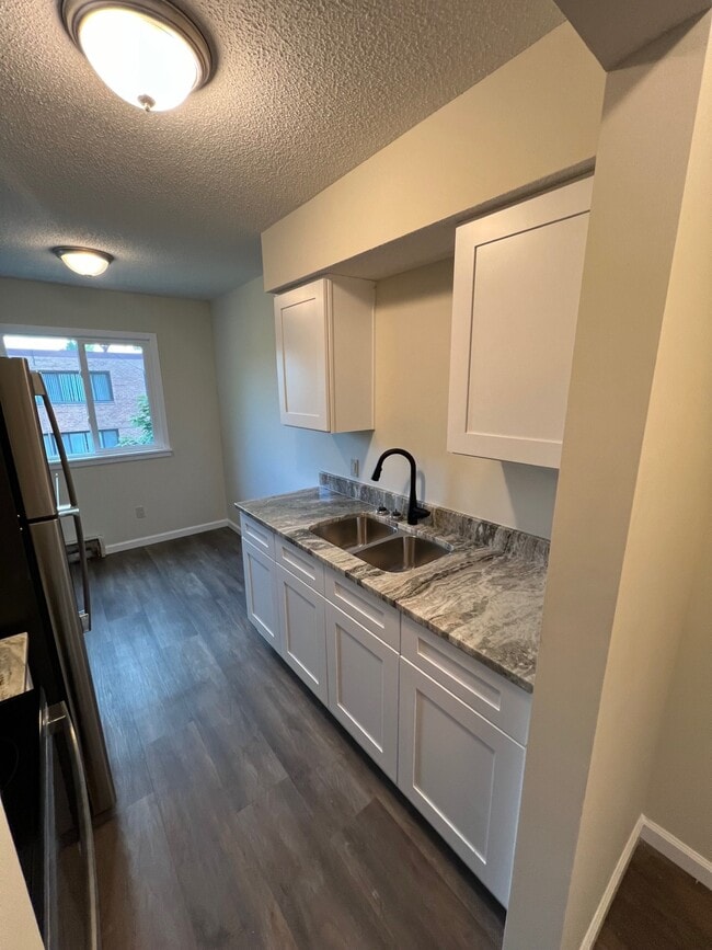 Stinson Heights Apartments