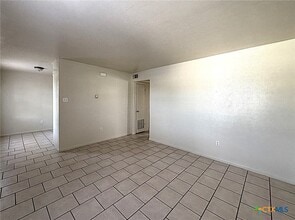 702 N 1st St in Copperas Cove, TX - Building Photo - Building Photo