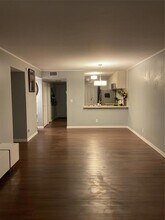 7840 NW 50th St, Unit 504 in Lauderhill, FL - Building Photo - Building Photo