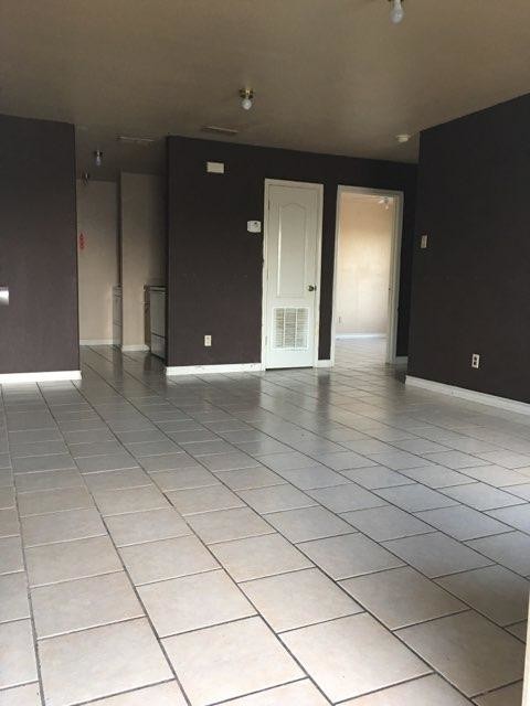 3215 Ligarde St, Unit #3 in Laredo, TX - Building Photo