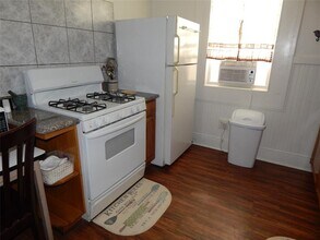 1020 13th St in Galveston, TX - Building Photo - Building Photo
