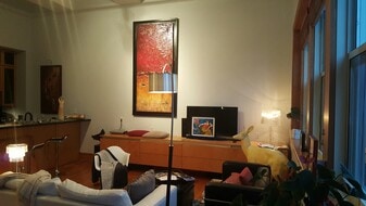 59 College St in Asheville, NC - Building Photo