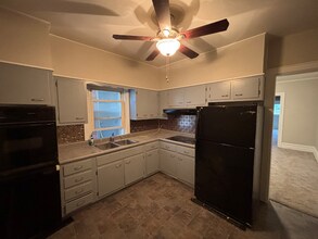 419 8th Ave in Huntington, WV - Building Photo - Building Photo