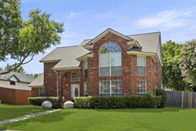 property at 1423 Holveck Dr