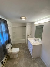 9185 Hidden Springs Rd in Hopewell, OH - Foto de edificio - Building Photo