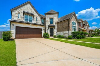 4606 Sky Harbor Ct in Sugar Land, TX - Building Photo - Building Photo