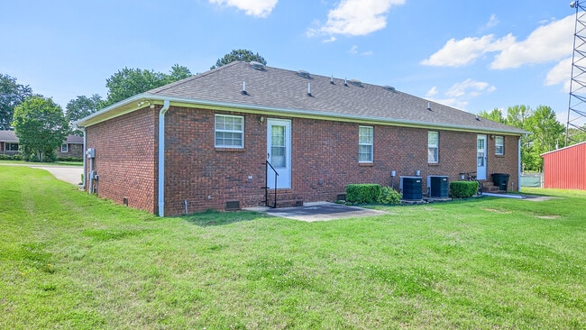 14968 Cambridge Ln in Athens, AL - Building Photo - Building Photo