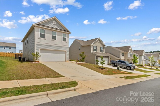property at 125 Mooring Dr
