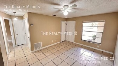 3226 Redditt Rd in Orlando, FL - Building Photo - Building Photo