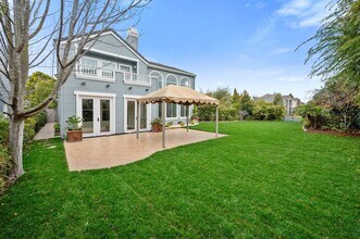 142 Monaco Dr in Redwood City, CA - Building Photo - Building Photo