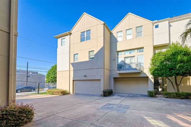 property at 5342 Darling St