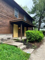 720 W 17th St in Bloomington, IN - Building Photo
