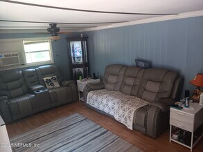 308 Milton Ave in Interlachen, FL - Building Photo - Building Photo