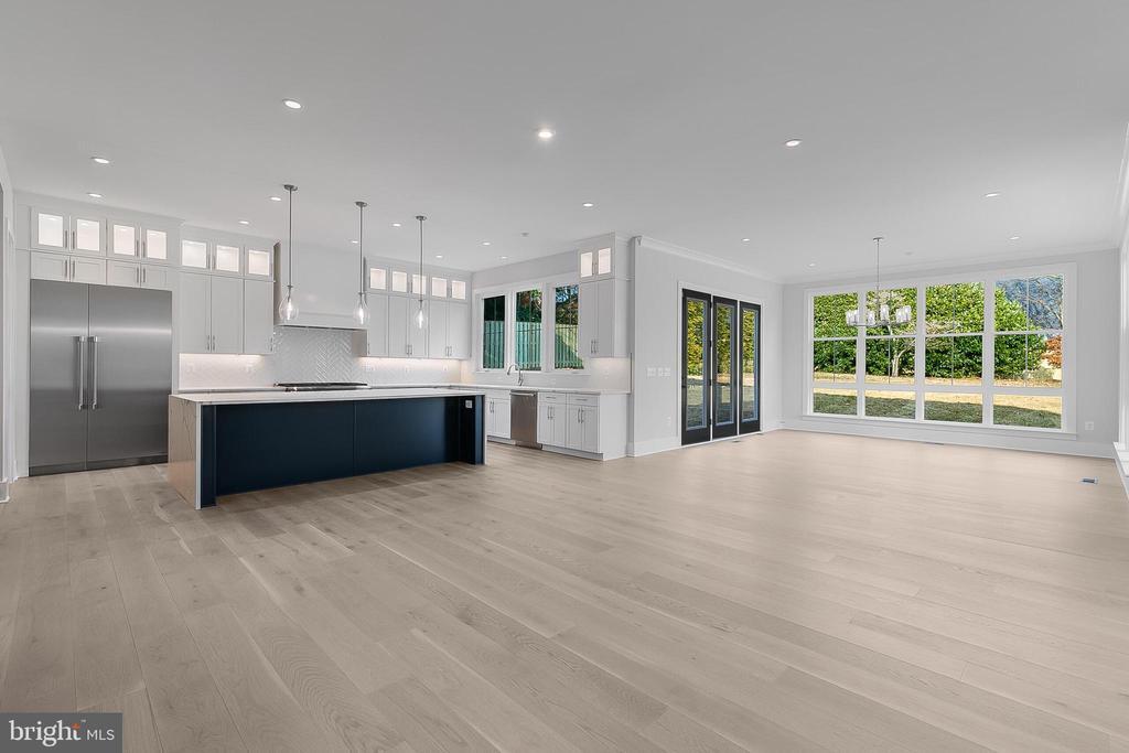 5613 34th St N in Arlington, VA - Building Photo