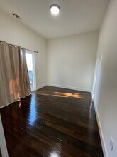 1421 17th St in Oakland, CA - Building Photo - Building Photo