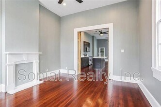 2503 Burgundy St in New Orleans, LA - Building Photo - Building Photo