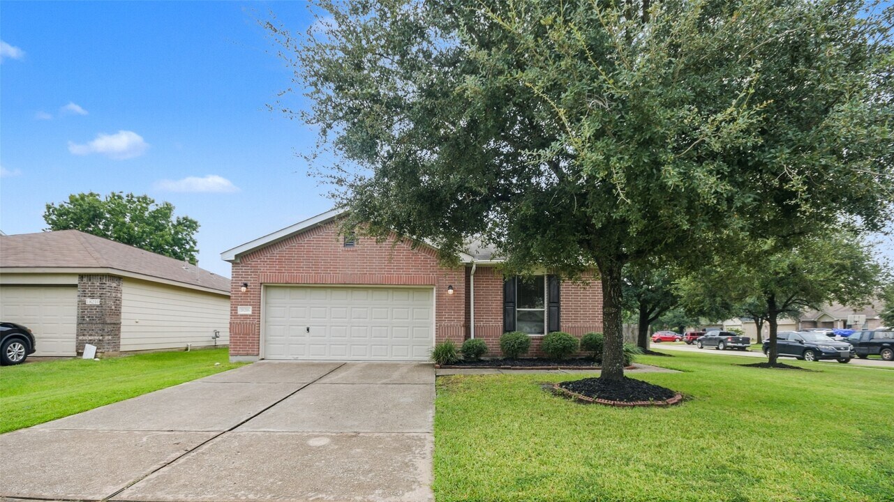 18206 Westridge Bend Ln in Cypress, TX - Building Photo