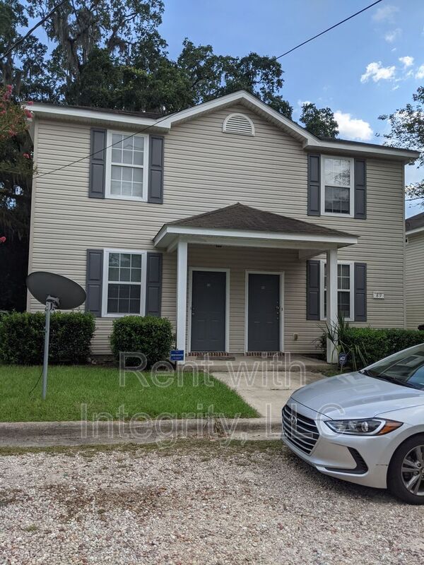 property at 93 Bass St