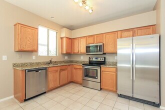 26330 N 68th Dr in Peoria, AZ - Foto de edificio - Building Photo