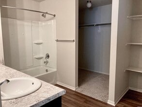 18 Saunder Dr N in Austin, AR - Building Photo - Building Photo