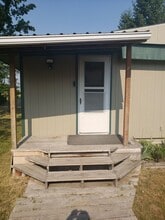 42380 Montana Ave in Pablo, MT - Building Photo - Building Photo