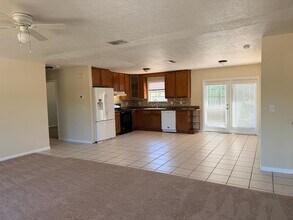 1224 Hamilton Ave in Lehigh Acres, FL - Building Photo - Building Photo