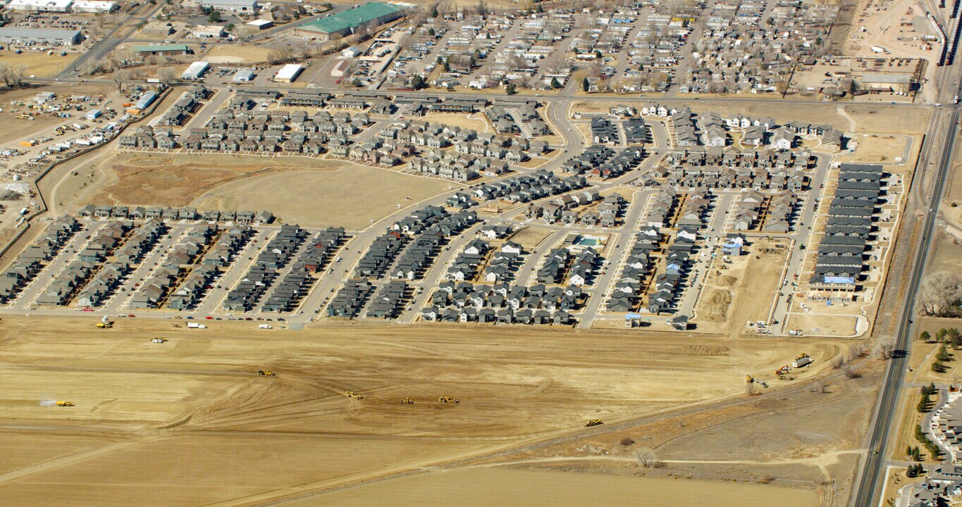 2827 Clementine Court in Fort Collins, CO - Foto de edificio