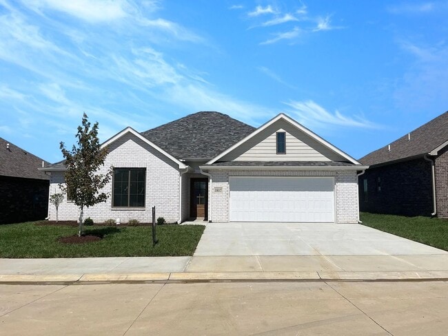property at 1817 Wes Milligan Ln