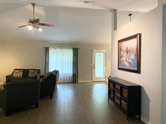 3918 Holleyberry Ln in Milton, FL - Building Photo - Building Photo
