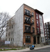 897 Eagle Ave Apartments