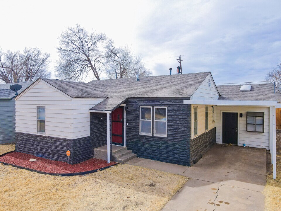 4110 S Lipscomb St in Amarillo, TX - Building Photo