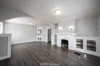 824 E 44th St in Indianapolis, IN - Building Photo - Building Photo