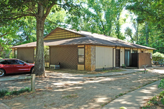 6832 Tiki Ln in Pensacola, FL - Building Photo - Building Photo