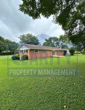 4009 Sycamore Dr NW in Cleveland, TN - Building Photo - Building Photo
