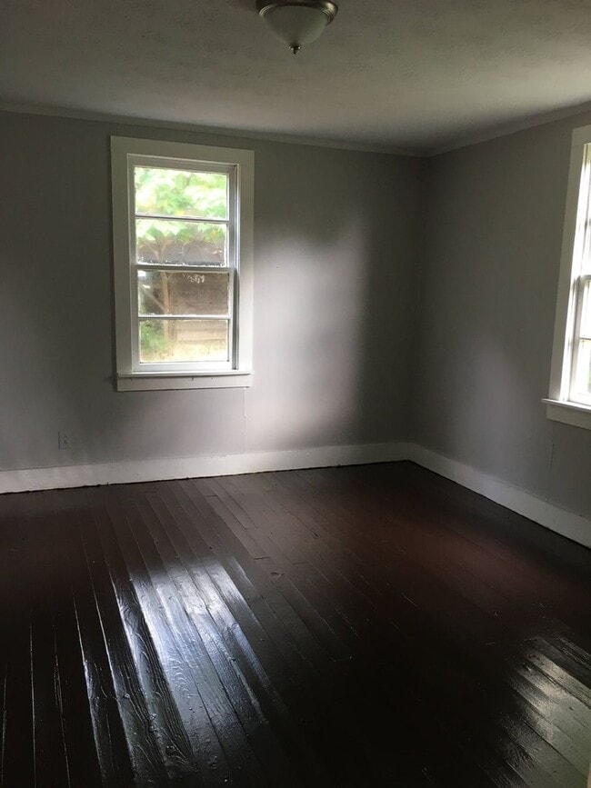 property at 113 Circle Dr