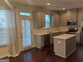 4425 Newfangle Rd in Stone Mountain, GA - Building Photo - Building Photo