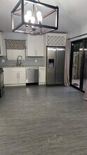 2816 Kirk Rd in Lake Worth Beach, FL - Foto de edificio - Building Photo