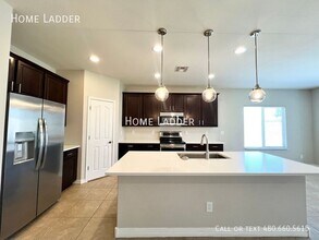 2936 E Tonto Dr in Gilbert, AZ - Building Photo - Building Photo