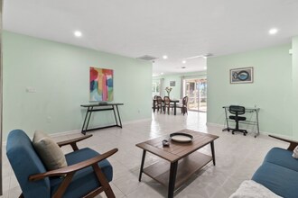 3357 Conway Blvd in Port Charlotte, FL - Building Photo - Building Photo