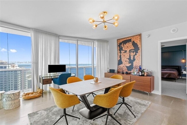 465 Brickell Ave in Miami, FL - Building Photo - Building Photo