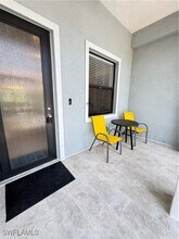 3630 16th Ave SE in Naples, FL - Foto de edificio - Building Photo